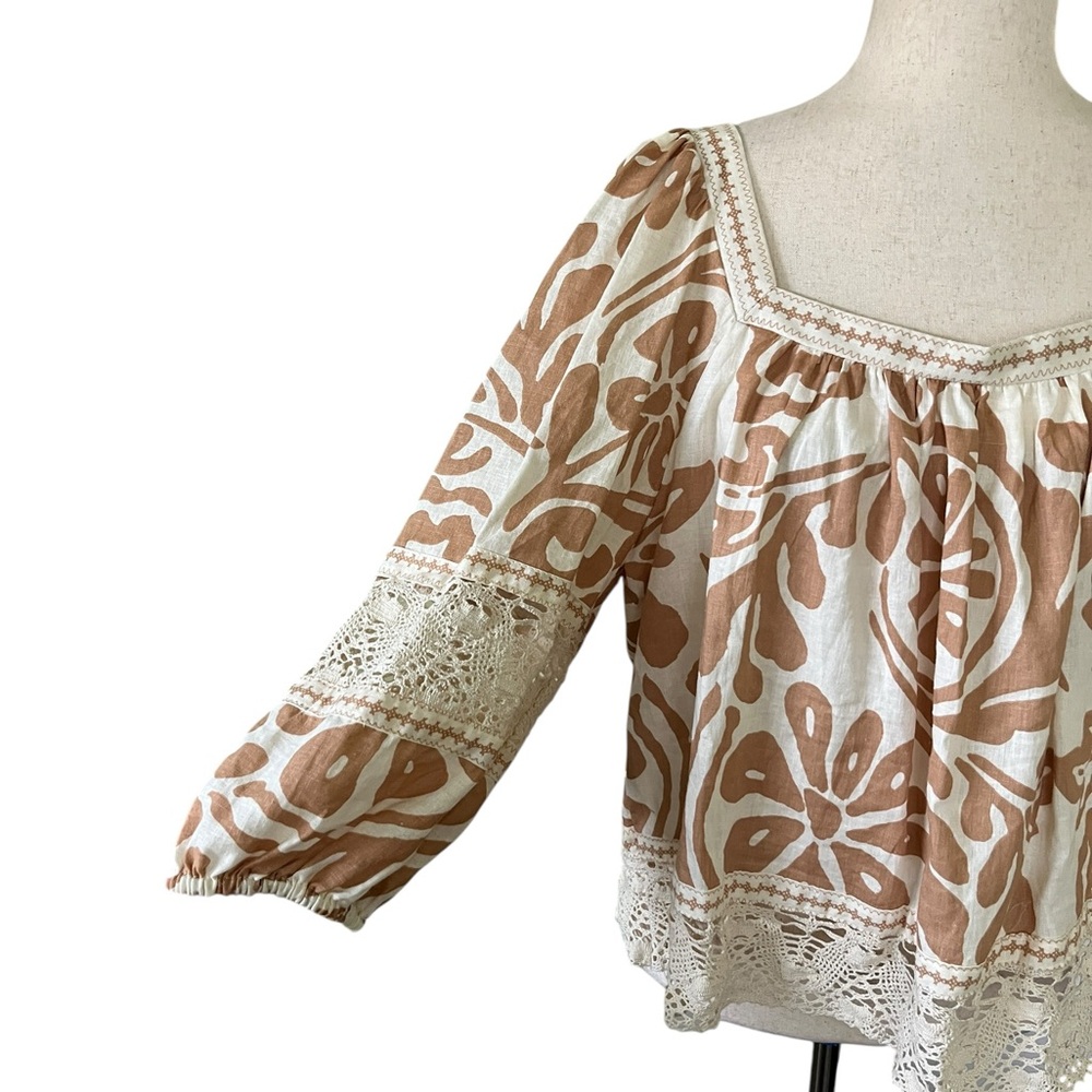 Christian Siriano Cream and Tan Floral Crochet Peasant Top - Picture 7 of 10